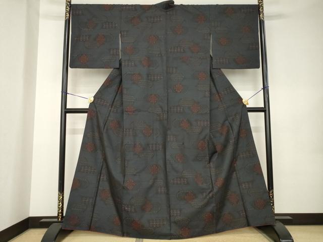 平和屋着物●本場大島紬　幾何学花文　正絹　逸品　AABK0150ck