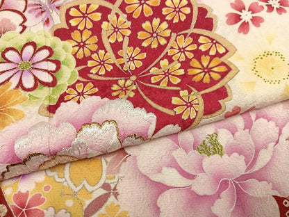 平和屋着物●豪華振袖　刺繍　花尽くし　暈し染め　金銀彩　銀通し地　正絹　逸品　AABK0166ph