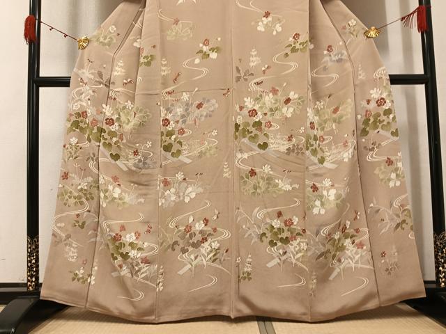 平和屋着物●訪問着　流水花蝶文　金彩　鬼しぼ縮緬　正絹　逸品　AABK0175ph