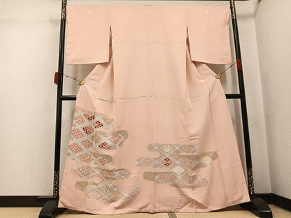 平和屋着物●創業460年・千總　色留袖　駒刺繍　花菱文　金彩　正絹　逸品　AABK0209ph