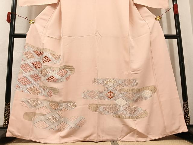 平和屋着物●創業460年・千總　色留袖　駒刺繍　花菱文　金彩　正絹　逸品　AABK0209ph