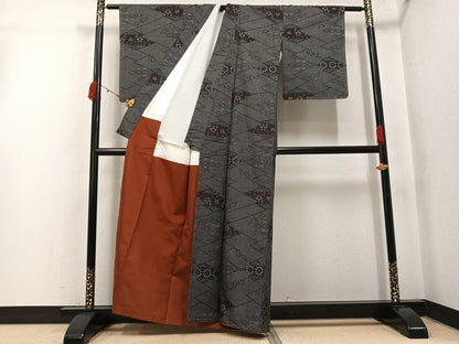 平和屋着物●本場大島紬　7マルキ　更紗唐草文　カネトク謹製　正絹　逸品　未使用　AABK0215ph