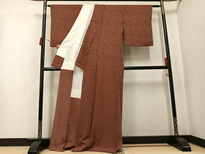 平和屋着物●上質な色無地　流水地紋　赭色　正絹　逸品　AABK0226ph