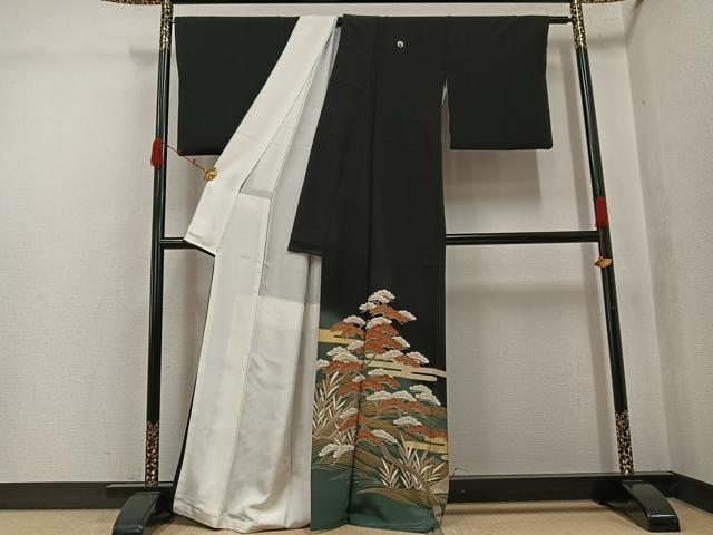 平和屋着物●豪華黒留袖　浜松笹舟文　暈し染め　金彩　正絹　逸品　AABK0259ph