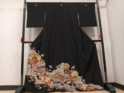 平和屋着物●豪華黒留袖　駒刺繍　群れ鶴草花宝尽くし　金彩　正絹　逸品　AABK0263ph