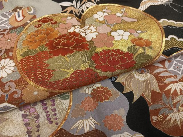 平和屋着物●豪華黒留袖　駒刺繍　群れ鶴草花宝尽くし　金彩　正絹　逸品　AABK0263ph