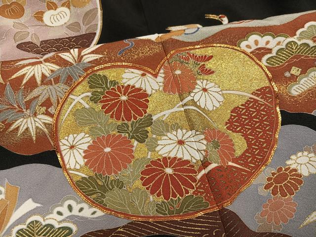 平和屋着物●豪華黒留袖　駒刺繍　群れ鶴草花宝尽くし　金彩　正絹　逸品　AABK0263ph
