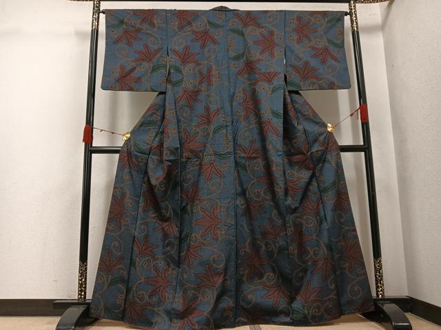 平和屋着物●本場大島紬　7マルキ　花唐草文　正絹　逸品　AABK0265ph