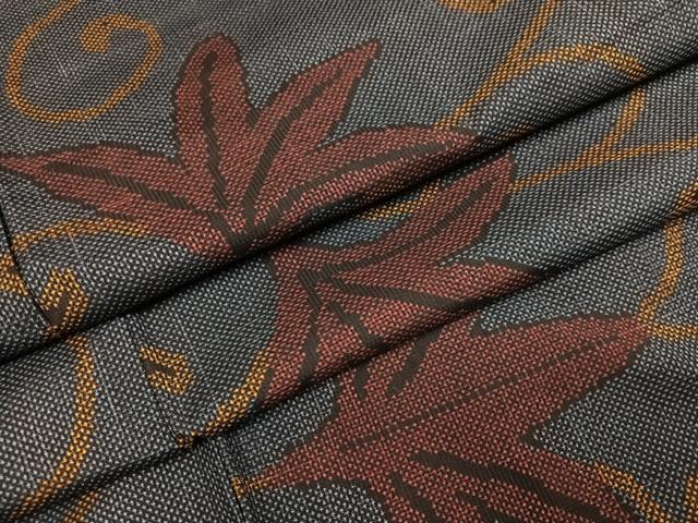 平和屋着物●本場大島紬　7マルキ　花唐草文　正絹　逸品　AABK0265ph