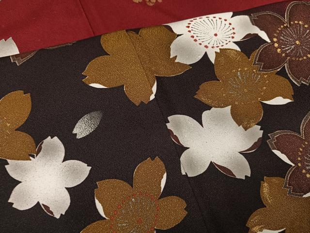 平和屋着物●豪華振袖　中国三大刺繍　スワトウ刺繍　汕頭刺繍　花蝶文　暈し染め　金彩　正絹　逸品　AABK0297ph
