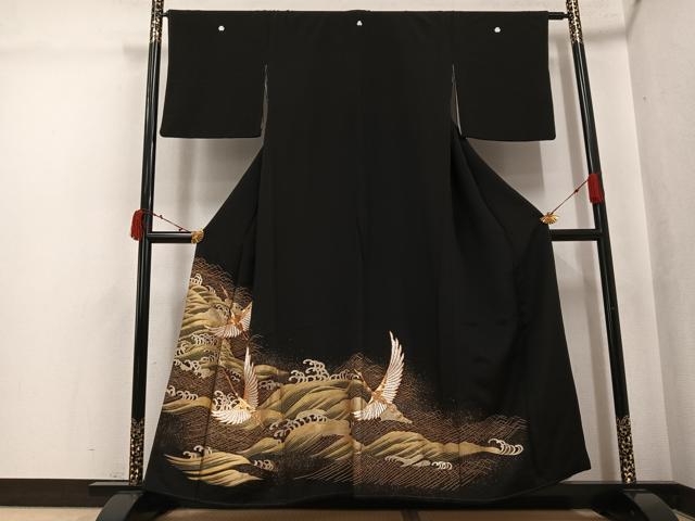 平和屋着物●豪華黒留袖　駒刺繍　群鶴立波文　金彩　高島屋扱い　正絹　逸品　AABK0298ph