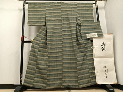 平和屋着物●日本工芸会正会員　伝統工芸士　鈴木苧紡庵　苧紡庵紬　横段文　銀座越後屋扱い　証紙・たとう紙付き　正絹　逸品　AABK0302ph