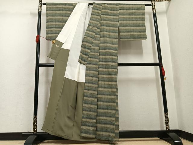 平和屋着物●日本工芸会正会員　伝統工芸士　鈴木苧紡庵　苧紡庵紬　横段文　銀座越後屋扱い　証紙・たとう紙付き　正絹　逸品　AABK0302ph