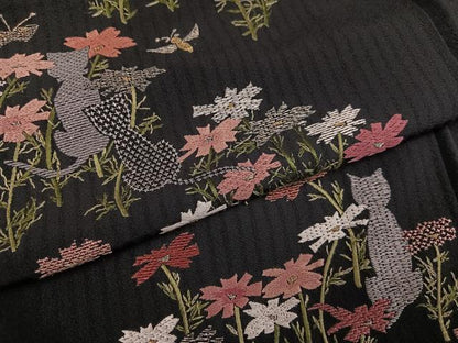 平和屋着物●訪問着　中国三大刺繍　汕頭刺繍　スワトウ刺繍　総刺繍　花蝶文　猫　黒地　金糸　正絹　逸品　AABK0303ph