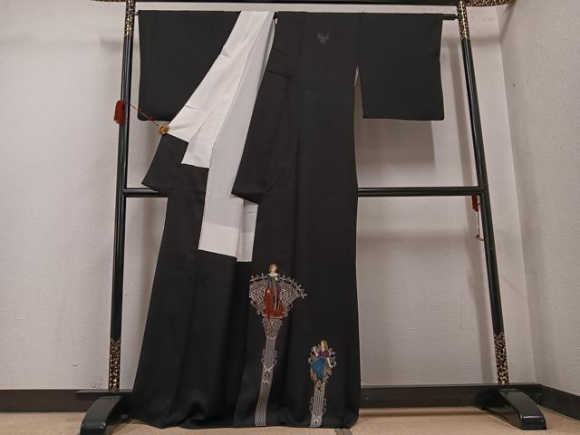 平和屋着物●螺鈿工芸作家　佐野正喜　黒留袖　女人文　金彩　正絹　逸品　AABK0304ph