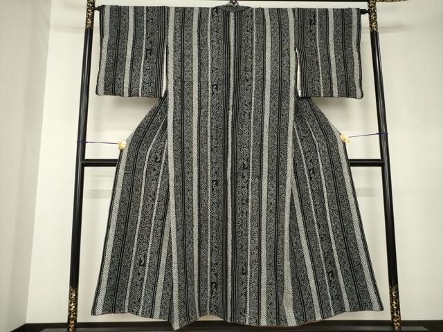 平和屋着物●上質な小紋　総絞り　花間道　黒地　胴抜き仕立て　正絹　逸品　AABK0339ck