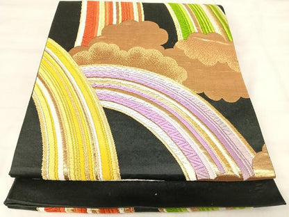 平和屋着物◎六通柄袋帯　唐織　虹　黒地　金糸　正絹　逸品　AABK0431yx