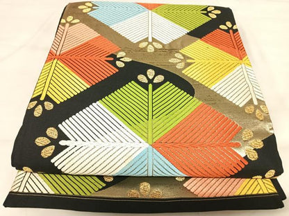 平和屋着物◎六通柄袋帯　唐織　松　黒地　金糸　正絹　逸品　AABK0600yx