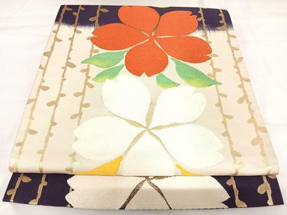 平和屋着物◎六通柄袋帯　唐織　舞花文　金糸　正絹　逸品　AABK0789yx