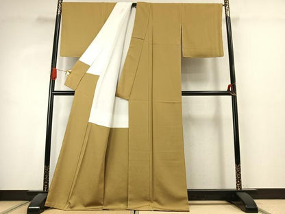 平和屋着物●上質な色無地　霞地紋　芥子色　正絹　逸品　未使用　AABK1022fy
