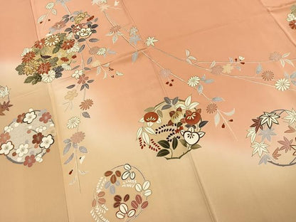 平和屋着物●創業460年・千總　訪問着　駒刺繍　草花文　暈し染め　金彩　正絹　逸品　AABK1025fy