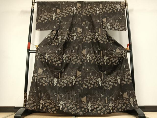 平和屋着物●白泥染の第一人者・絣の魔術師 恵積五郎 本場大島紬 恵大島織物謹製 9マルキ 総絣 人物花鳥文 さが美扱い 逸品 AABK1026fy