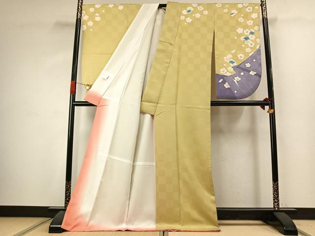 平和屋着物●小振袖　二尺袖　冊子花文　金彩　洗える着物　AABK1054fy
