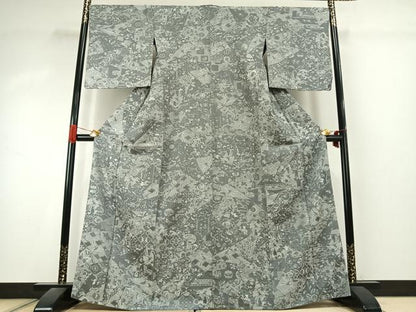 平和屋着物●お召　天目織　切嵌花蝶文　さが美扱い　胴抜き仕立て　正絹　逸品　AABK1120fy
