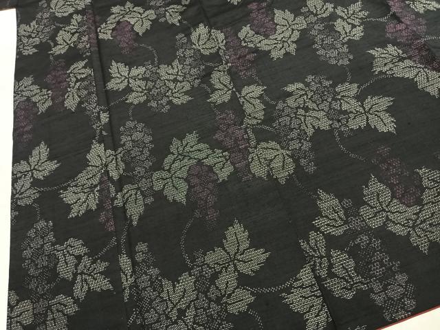 平和屋着物●結城紬　100亀甲　葡萄蔦の葉文　正絹　逸品　AABK1148fy
