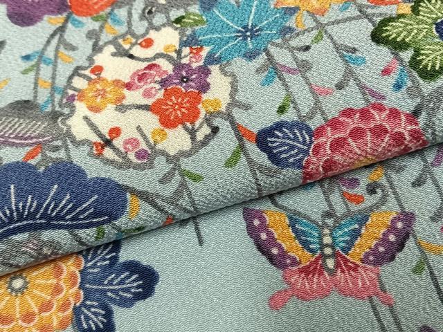 平和屋着物●上質な小紋　型染め　雪輪花蝶文　鬼しぼ縮緬　正絹　逸品　AABK1153fy