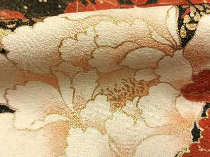 平和屋着物●豪華振袖　草花文　暈し染め　金彩　金通し地　正絹　逸品　AABK1200fy