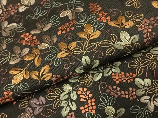 平和屋着物●本場縞大島紬　訪問着　総刺繍　萩文　黒地　金糸　正絹　逸品　AABK1216fy