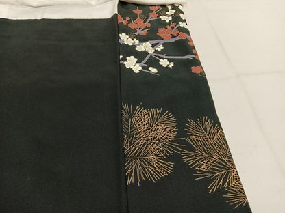 平和屋着物●豪華黒留袖　作家物　飛鳥枝梅文　金銀彩　正絹　逸品　AABK1220fy