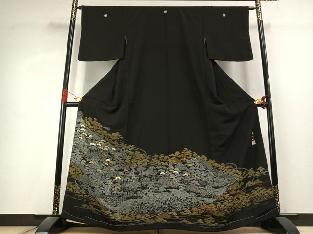 平和屋着物●豪華黒留袖　作家物　駒刺繍　松竹梅　三越扱い　正絹　逸品　未使用　AABK1223fy