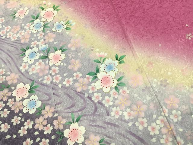 平和屋着物●豪華振袖　舞桜文　暈し染め　金彩　正絹　逸品　AABK1230fy