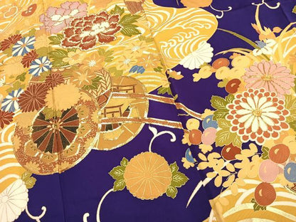 平和屋着物●豪華振袖　駒刺繍　片輪車花文　正絹　逸品　AABK1235fy