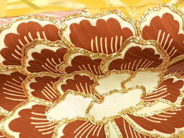 平和屋着物●豪華振袖　駒刺繍　片輪車花文　正絹　逸品　AABK1235fy