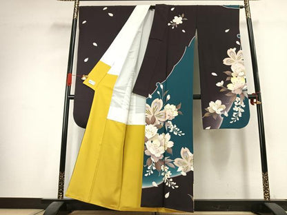 平和屋着物●豪華振袖　舞桜文　暈し染め　金彩　やまと誂製　正絹　逸品　AABK1349fy