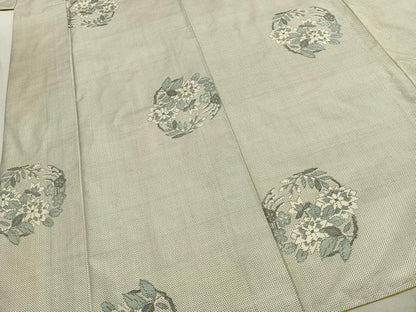 平和屋着物●本場大島紬　白大島　7マルキ　草花文　正絹　逸品　AABK1354fy
