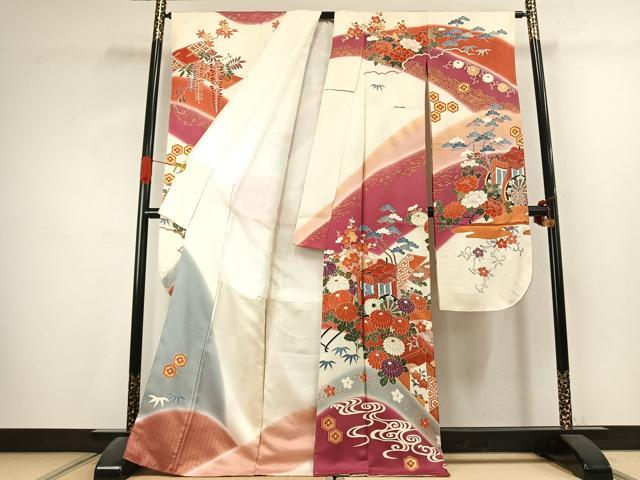 平和屋着物●豪華振袖　駒刺繍　松竹梅　御所車花文　暈し染め　金彩　正絹　逸品　AABK1355fy