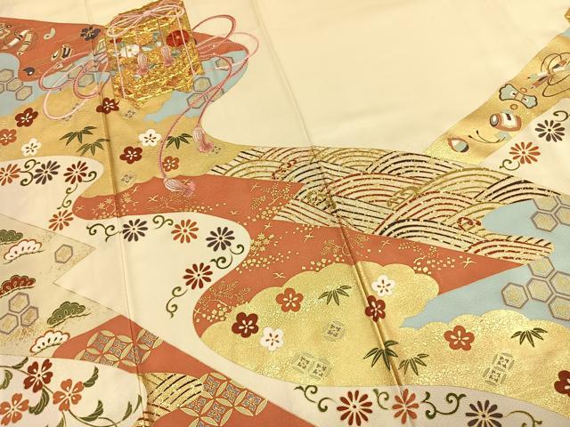 平和屋着物●豪華振袖　駒刺繍　貝桶花文　金彩　逸品　AABK1379fy