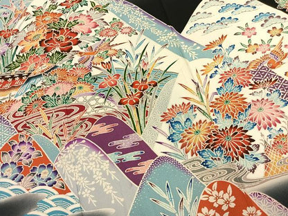 平和屋着物●豪華振袖　型染め　花鳥文　暈し染め　黒地　正絹　逸品　AABK1387fy