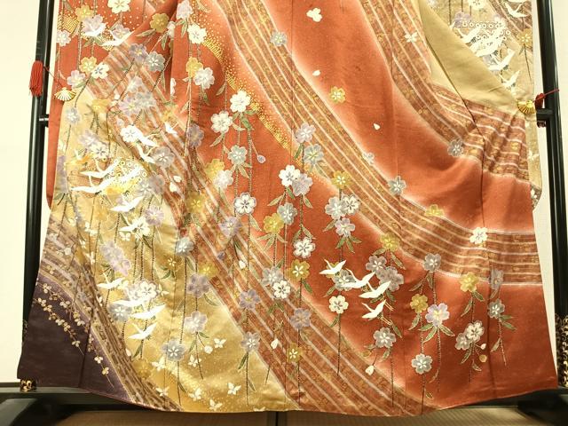 平和屋着物●豪華振袖　駒刺繍　地紙花鳥文　暈し染め　金彩　正絹　逸品　AABK1396fy