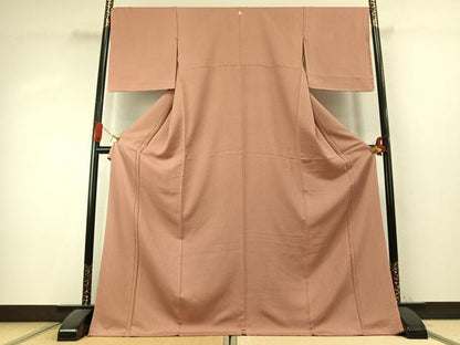 平和屋着物●上質な色無地　霞地紋　ときがら茶色　ロング丈　正絹　逸品　未使用　AABK1407fy