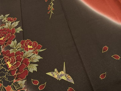 平和屋着物●豪華振袖　駒刺繍　折鶴　草花文　暈し染め　金彩　正絹　逸品　AABK1454fy