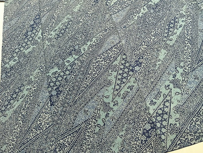 平和屋着物●上質な小紋　型染め　切嵌花文　正絹　逸品　未使用　AABK1455fy