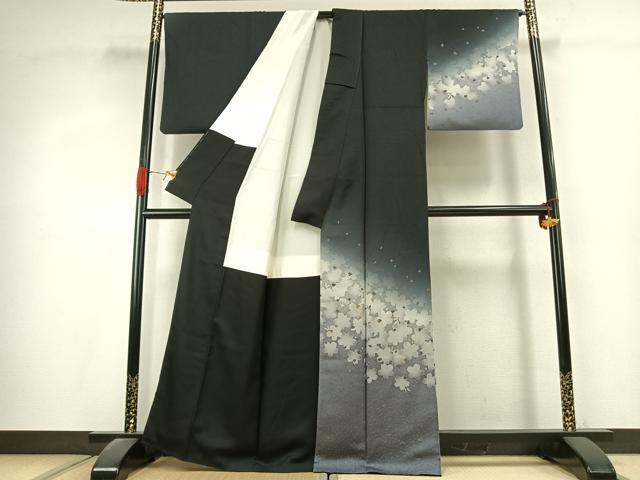 平和屋着物●訪問着　作家物　舞桜文　暈し染め　黒地　金彩　正絹　逸品　未使用　AABK1473fy