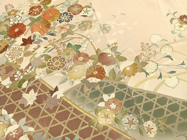 平和屋着物●創業460年・千總　色留袖　駒刺繍　草花文　暈し染め　金彩　大丸扱い　正絹　逸品　AABK1475fy