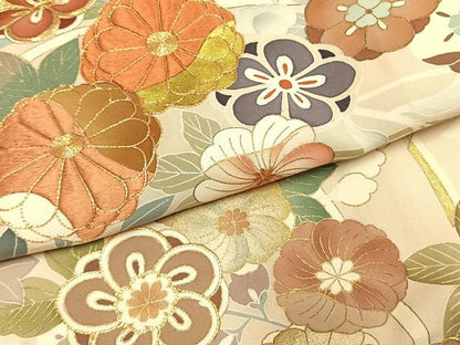平和屋着物●創業460年・千總　色留袖　駒刺繍　草花文　暈し染め　金彩　大丸扱い　正絹　逸品　AABK1475fy