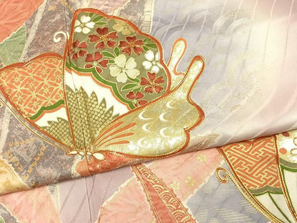 平和屋着物●豪華振袖　駒刺繍　花蝶文　暈し染め　金彩　正絹　逸品　AABK1481fy